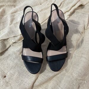 Charles by Charles David Black Women's Sandals